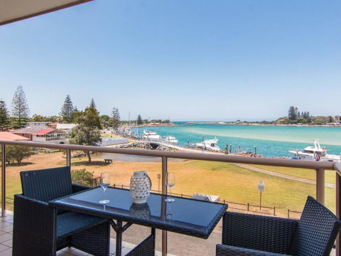 Shoreline 7 - Accommodation Gold Coast 0