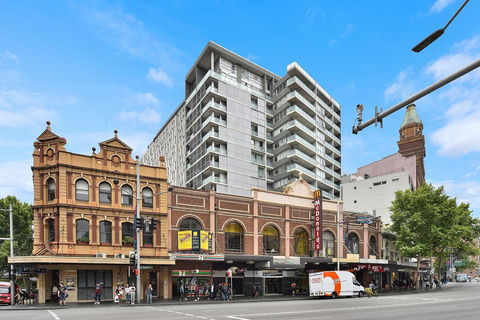 Comfortable Apartment In Central Sydney - Gold Coast 4U 6