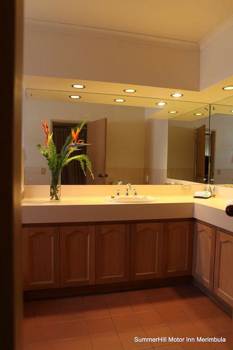 Summerhill Motor Inn - Accommodation Gold Coast 10