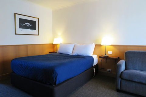 Summerhill Motor Inn - Accommodation Gold Coast 2