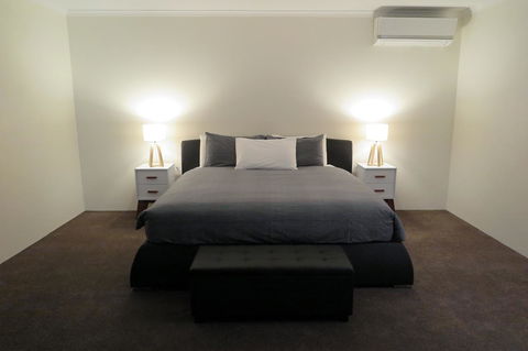 Summerhill Motor Inn - Accommodation Gold Coast 8