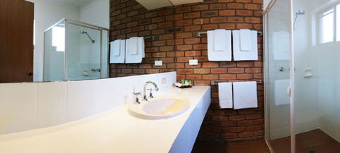 Summerhill Motor Inn - Accommodation Gold Coast 7