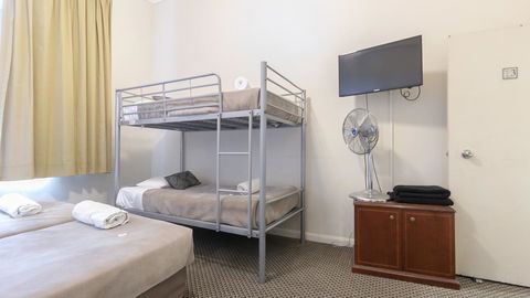 Woolbrokers Hotel - Gold Coast 4U 15