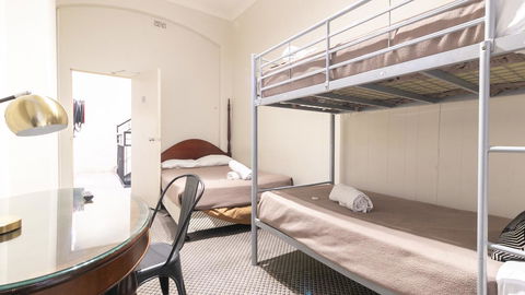 Woolbrokers Hotel - Gold Coast 4U 14