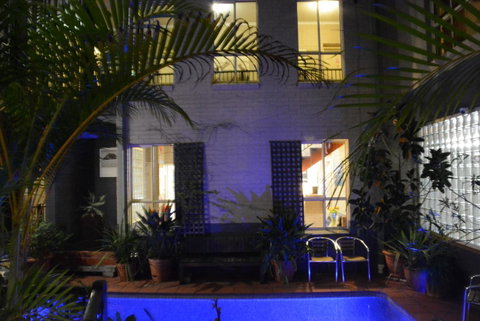 Newtown Backpackers - Accommodation Gold Coast 21