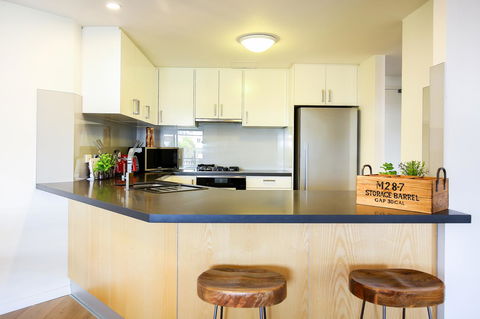 Vibrant Inner-city Living - Darling Harbour Fringe - Gold Coast 4U 5