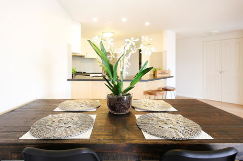 Vibrant Inner-city Living - Darling Harbour Fringe - Gold Coast 4U 8