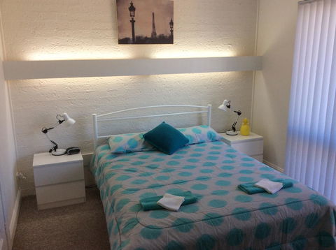Como Lodge - Accommodation Gold Coast 0