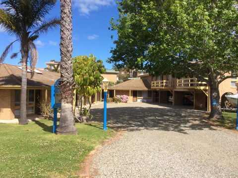 Como Lodge - Accommodation Gold Coast 1