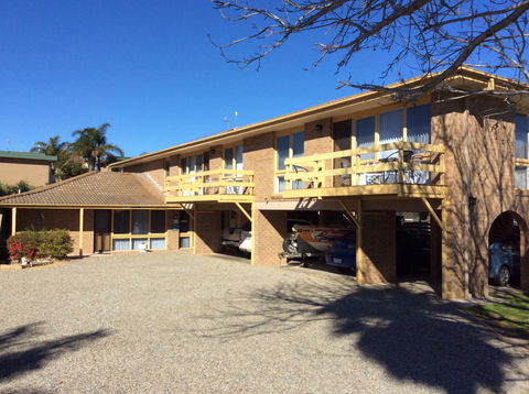 Como Lodge - Accommodation Gold Coast 9