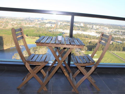 Stunning Views Sydney Olympic Park - Gold Coast 4U 23