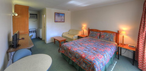 Cooma Motor Lodge Motel - Accommodation Gold Coast 2