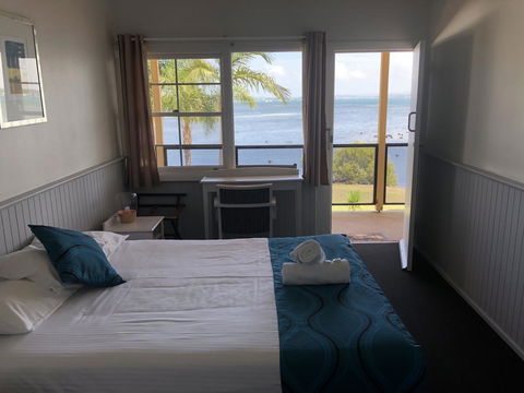 Squid\'s Ink Motel - Gold Coast 4U 14