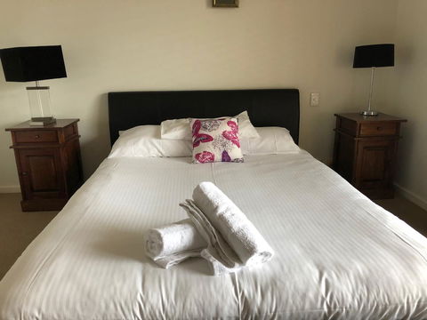 Squid\'s Ink Motel - Gold Coast 4U 22