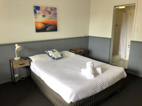 Squid\'s Ink Motel - Gold Coast 4U 24