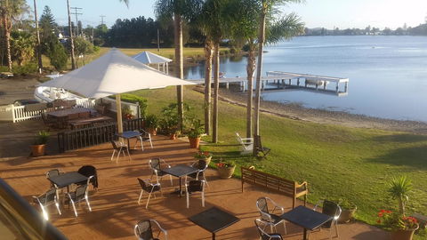 Squid\'s Ink Motel - Gold Coast 4U 1
