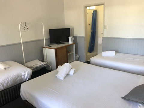 Squid\'s Ink Motel - Gold Coast 4U 34