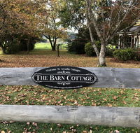 Arcadia - The Barn Cottage  Rosehill Cottage - Gold Coast 4U
