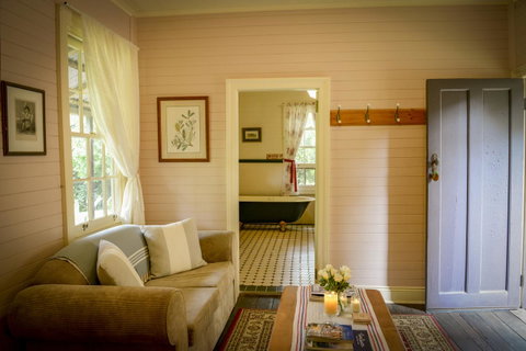 Arcadia - The Barn Cottage & Rosehill Cottage - Accommodation Gold Coast 20