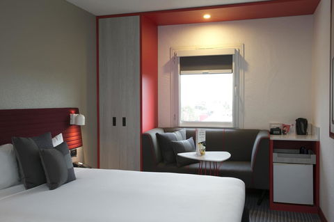 Ibis Sydney Airport - 1 Gold Coast 10
