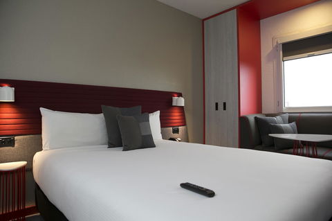Ibis Sydney Airport - 1 Gold Coast 8