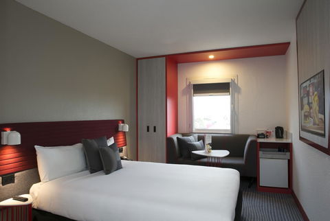 Ibis Sydney Airport - 1 Gold Coast 9