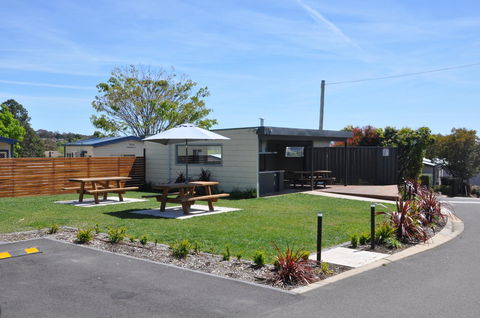 Crestview Tourist Park - Accommodation Gold Coast 0