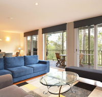 Villa De Saran located within Cypress Lakes - Accommodation Gold Coast