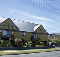 Coastal Bay Motel - Gold Coast 4U