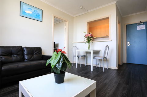 Little Coogee Hotel - Accommodation Gold Coast 11