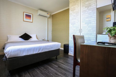 Little Coogee Hotel - Accommodation Gold Coast 0