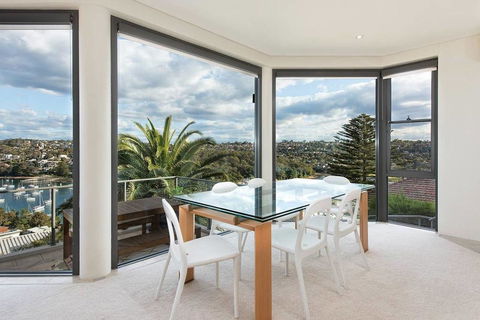 STUNNING MANLY VIEWS - Gold Coast 4U 5