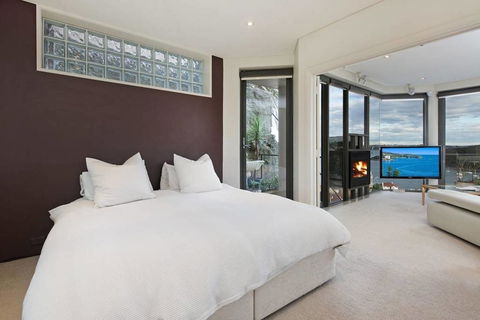 STUNNING MANLY VIEWS - Gold Coast 4U 7