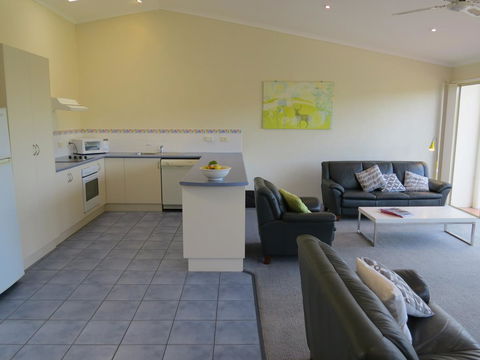 BlueWater Apartments - Accommodation Gold Coast 27