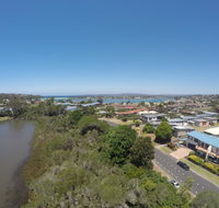 BlueWater Apartments - Gold Coast 4U