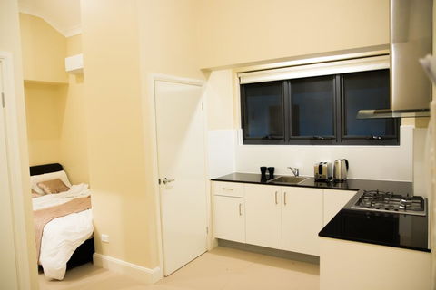 T&M HOUSE - Accommodation Gold Coast 17