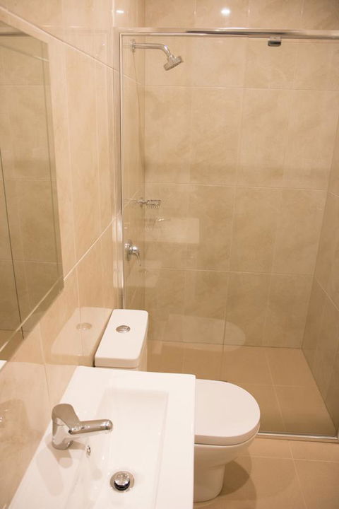 T&M HOUSE - Accommodation Gold Coast 28