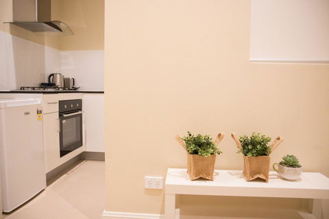 T&M HOUSE - Accommodation Gold Coast 14