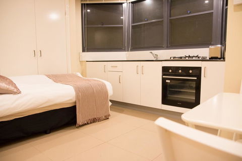 T&M HOUSE - Accommodation Gold Coast 7