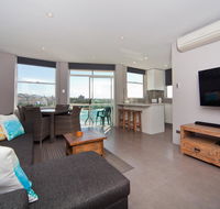 Gorgeous Coogee Views 2 beds WT21 - Accommodation Gold Coast