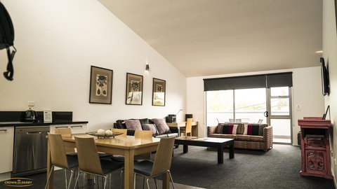 Crown On Darby Newcastle - Accommodation Gold Coast 12