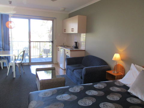 South Seas Motel - Accommodation Gold Coast 11