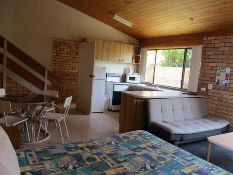 South Seas Motel - Accommodation Gold Coast 5