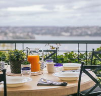 Private Room - luxury Mosman home - Gold Coast 4U