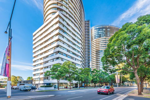 Olympic Park Sunshine 2 Bedrooms Apts With Private Parking - Gold Coast 4U 31