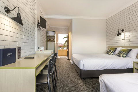 Boomerang Hotel - Accommodation Gold Coast 29