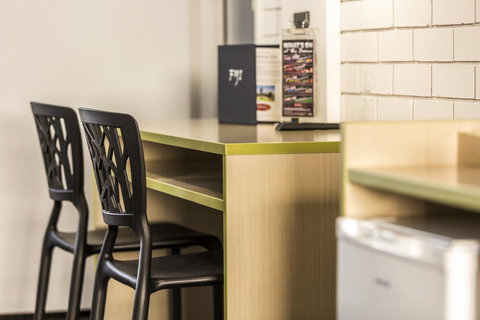 Boomerang Hotel - Accommodation Gold Coast 30