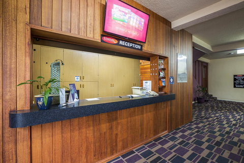 Boomerang Hotel - Accommodation Gold Coast 9