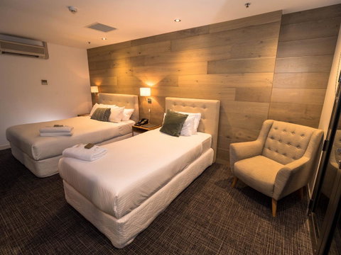 Crown Hotel Surry Hills - Accommodation Gold Coast 9