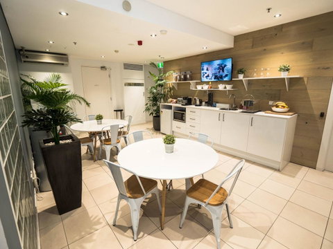 Crown Hotel Surry Hills - Accommodation Gold Coast 6